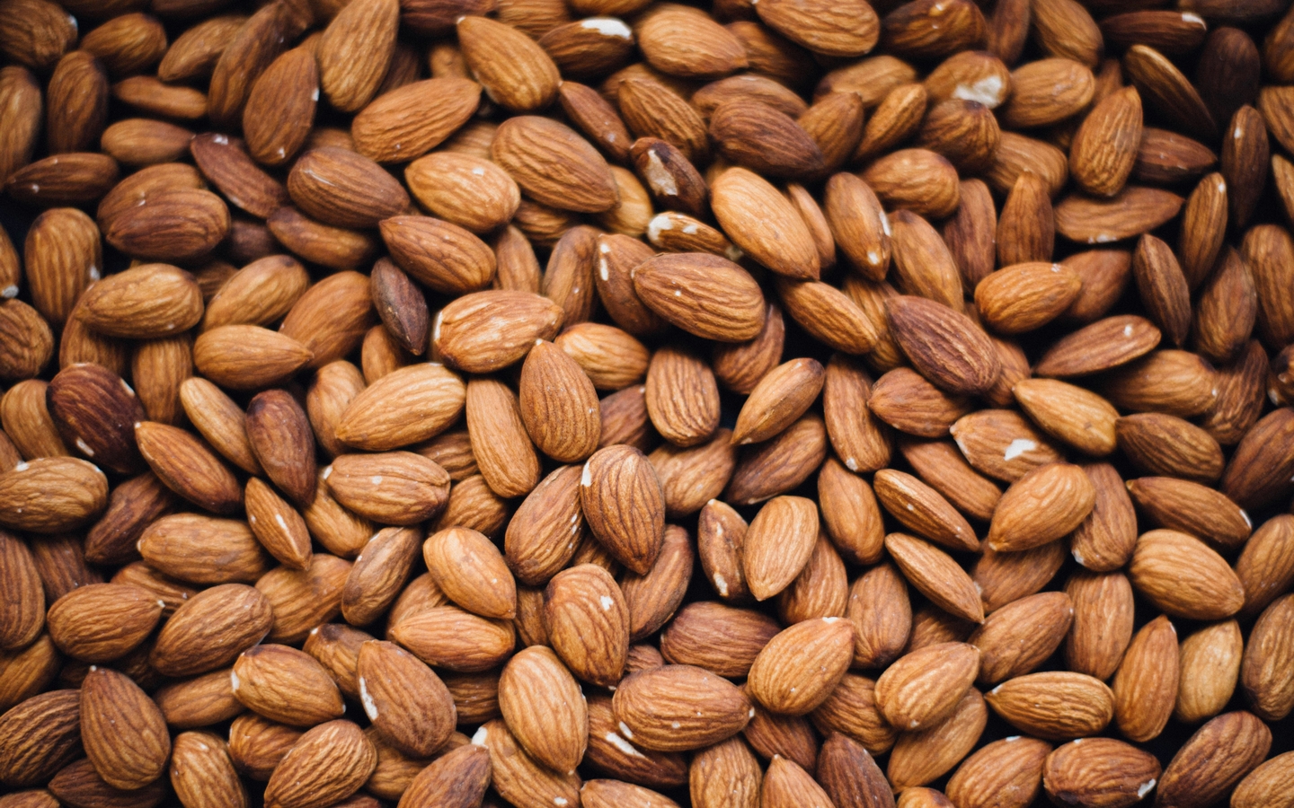 Are almonds keto